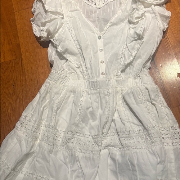 LoveShackFancy - Picture 9 of 9